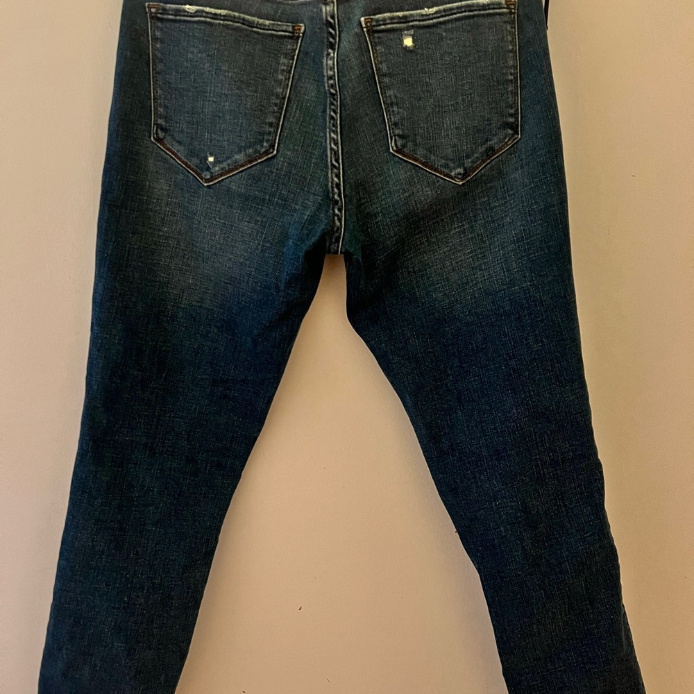 Only worn once. In excellent condition!